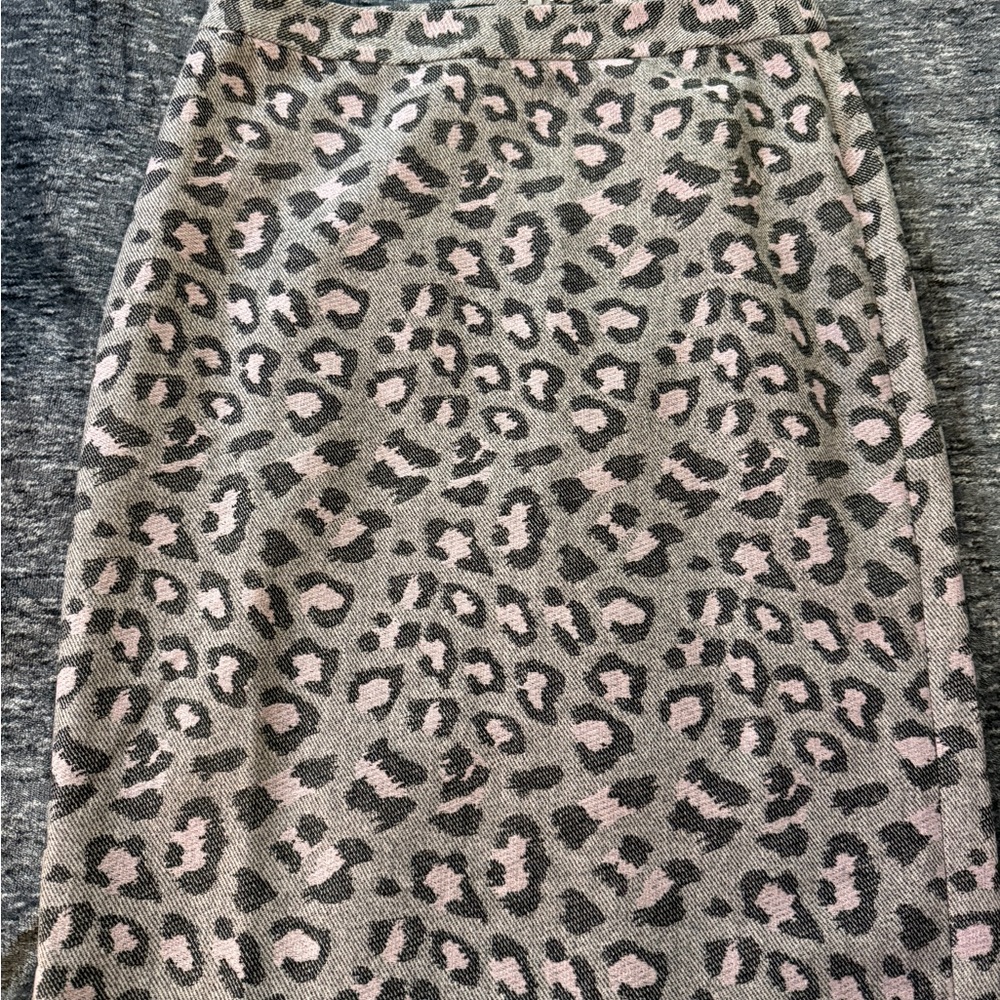 Talbots Pink and Gray Leopard Print Pencil Skirt NWT